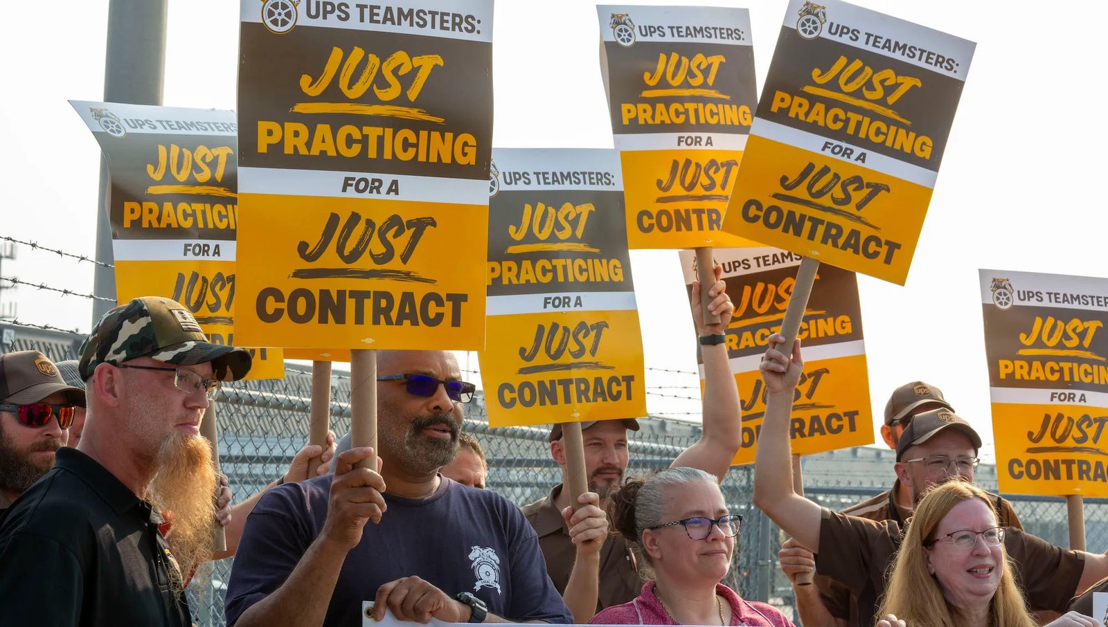 UPS and Teamsters Face Critical Labor Showdown