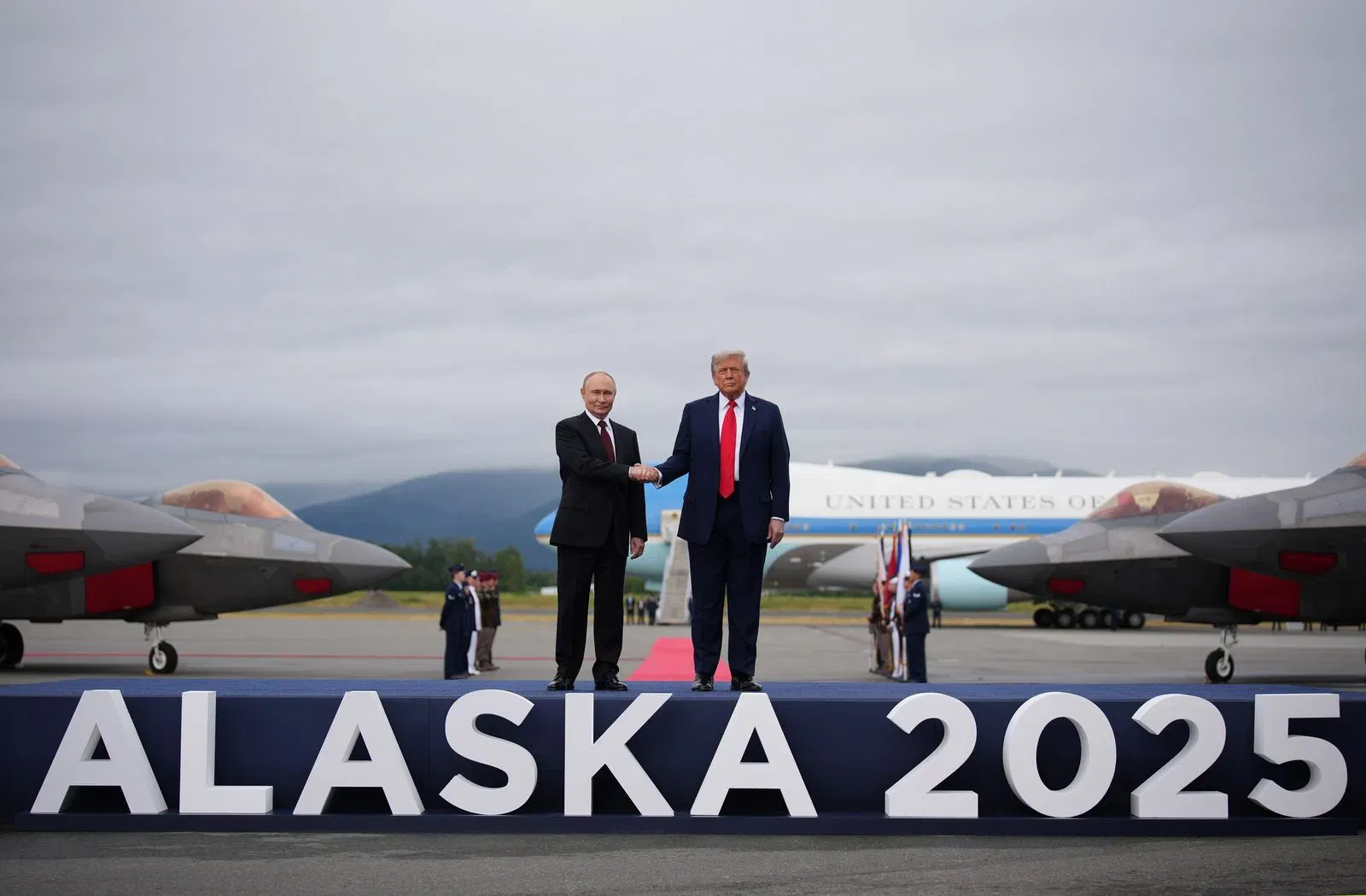 Trump, Europe, and the Alaska Realignment: Cracks in the Western War Consensus